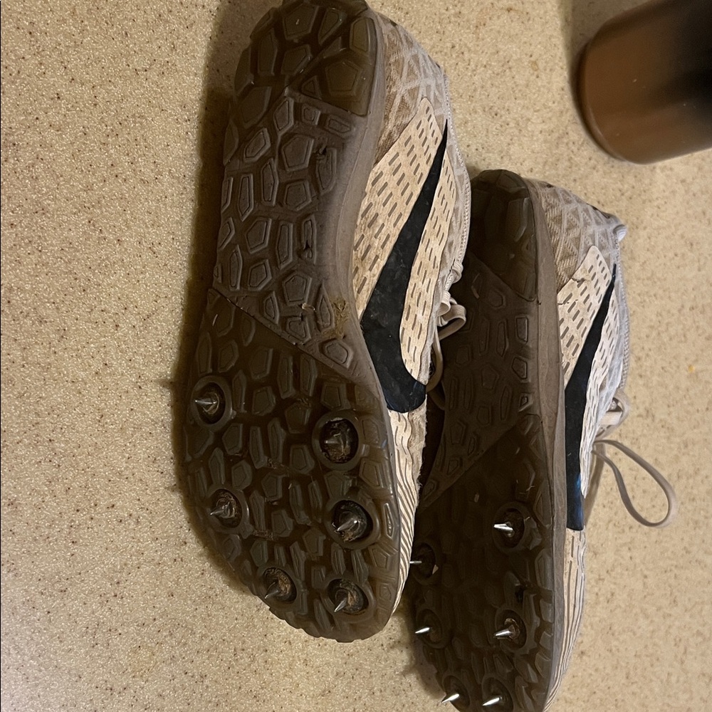 Nike Kids size 2 XC cross country spikes— plenty of life left